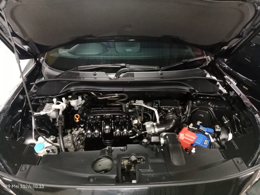 Foto Mobil Bekas Mesin Honda HR-V 1.5 SE tahun 2022