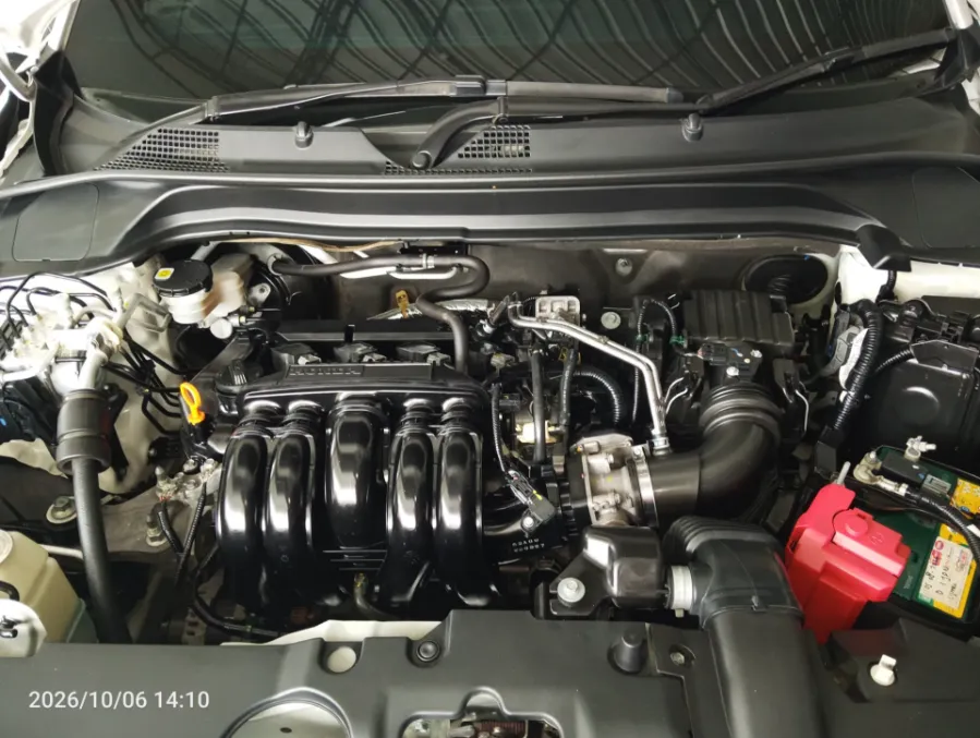 Foto Mobil Bekas Mesin Honda HR-V 1.5 SE tahun 2022