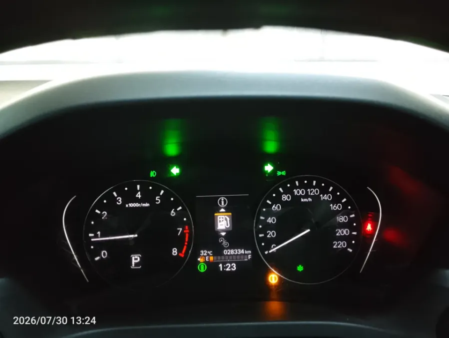 Foto Mobil Bekas Odometer Honda HR-V 1.5 SE tahun 2022