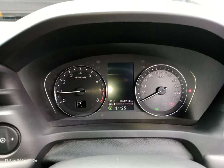 Foto Mobil Bekas Odometer Honda HR-V 1.5 SE tahun 2022