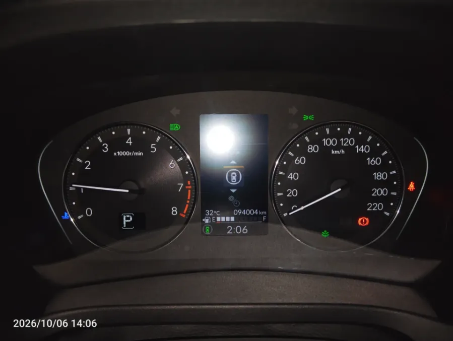 Foto Mobil Bekas Odometer Honda HR-V 1.5 SE tahun 2022