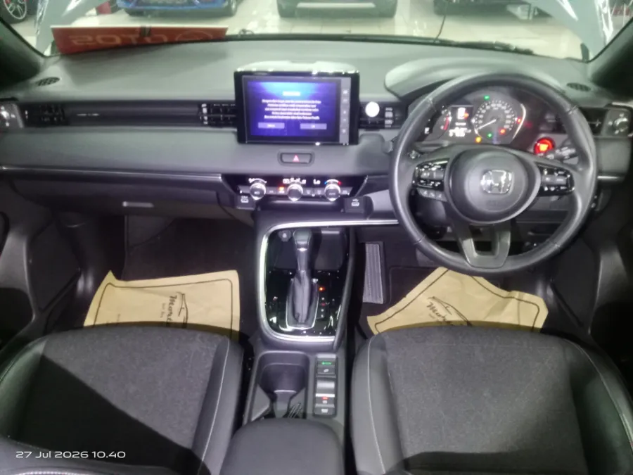 Foto Mobil Bekas Dashboard Honda HR-V 1.5 SE tahun 2023