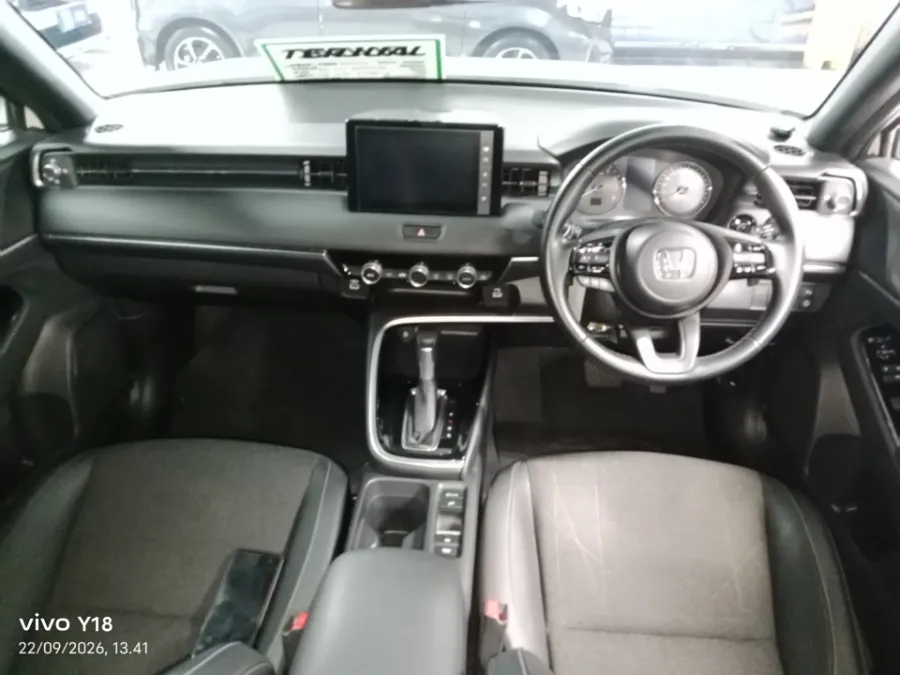 Foto Mobil Bekas Dashboard Honda HR-V 1.5 SE tahun 2023