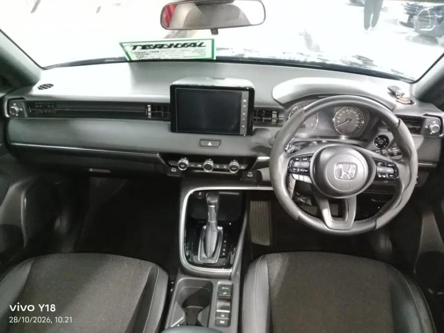 Foto Mobil Bekas Dashboard Honda HR-V 1.5 SE tahun 2023