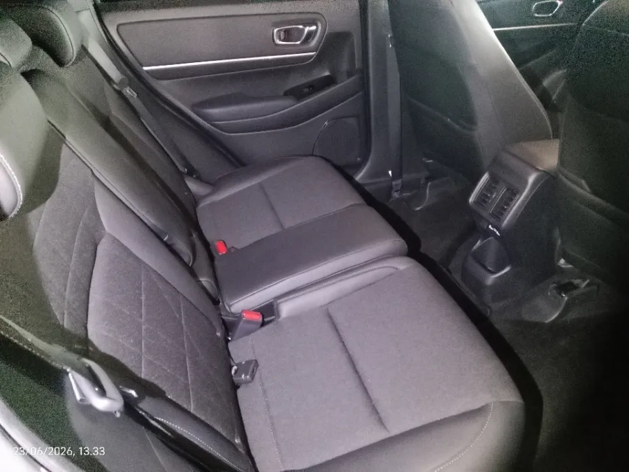 Foto Mobil Bekas Kabin Belakang Honda HR-V 1.5 SE tahun 2023