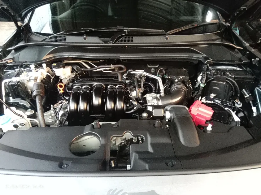 Foto Mobil Bekas Mesin Honda HR-V 1.5 SE tahun 2023