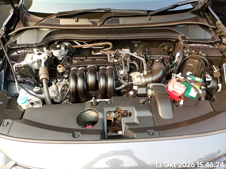 Foto Mobil Bekas Mesin Honda HR-V 1.5 SE tahun 2023