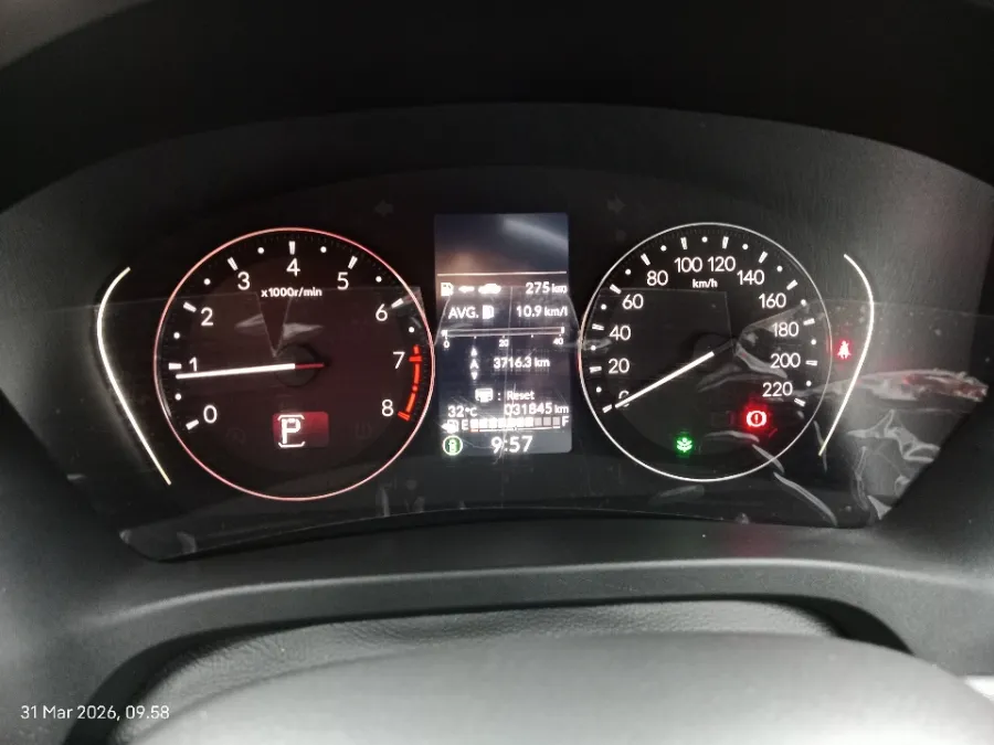 Foto Mobil Bekas Odometer Honda HR-V 1.5 SE tahun 2023