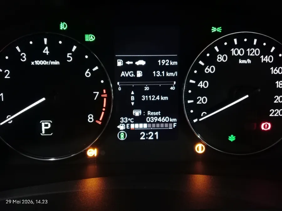 Foto Mobil Bekas Odometer Honda HR-V 1.5 SE tahun 2023