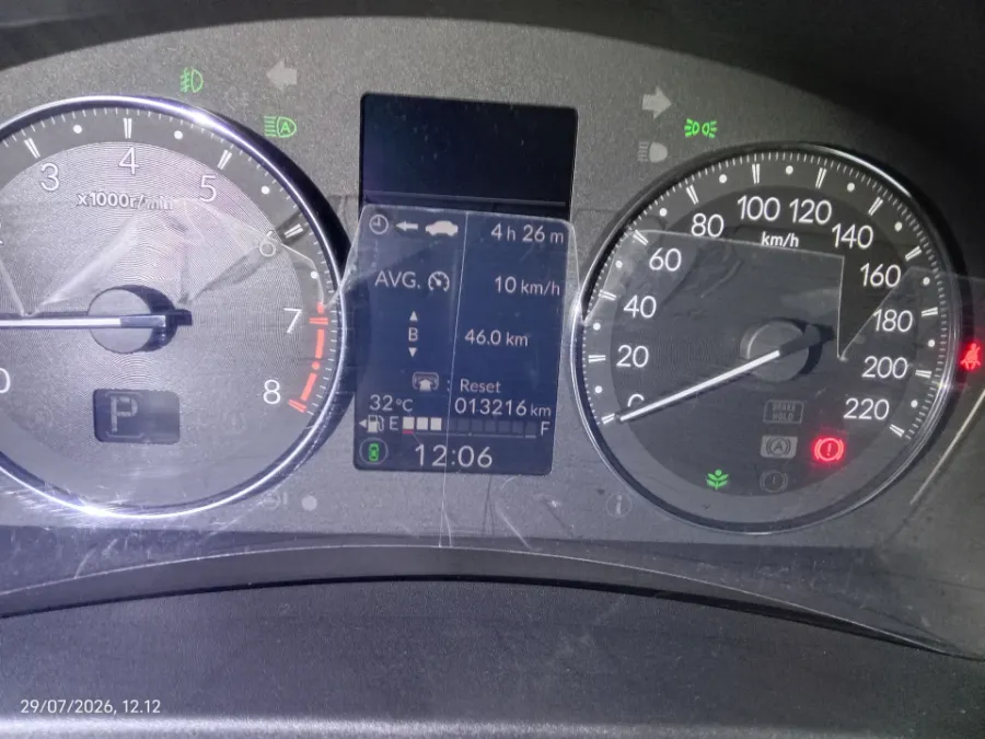 Foto Mobil Bekas Odometer Honda HR-V 1.5 SE tahun 2023