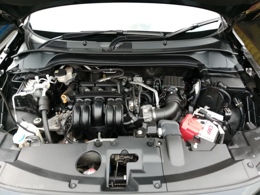 Foto Mobil Bekas Mesin Honda HR-V 1.5 SE tahun 2024