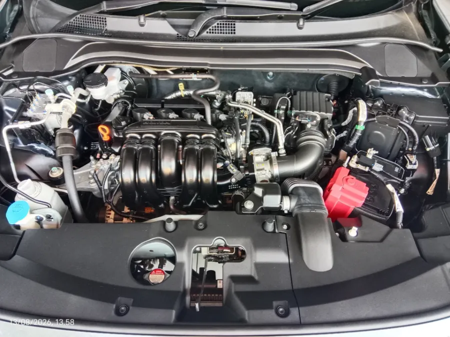 Foto Mobil Bekas Mesin Honda HR-V 1.5 SE tahun 2024