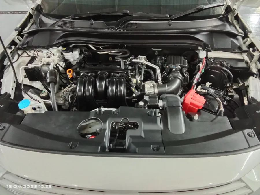 Foto Mobil Bekas Mesin Honda HR-V 1.5 SE tahun 2024