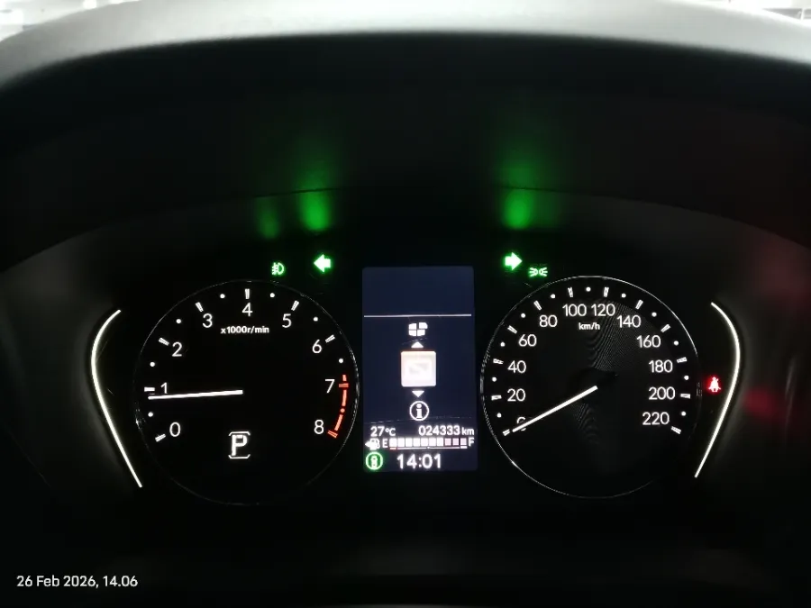 Foto Mobil Bekas Odometer Honda HR-V 1.5 SE tahun 2024