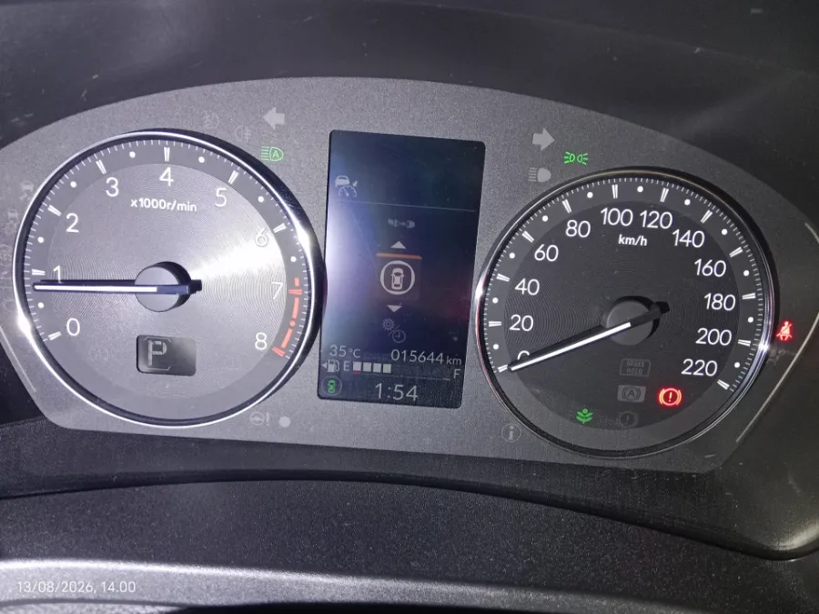 Foto Mobil Bekas Odometer Honda HR-V 1.5 SE tahun 2024