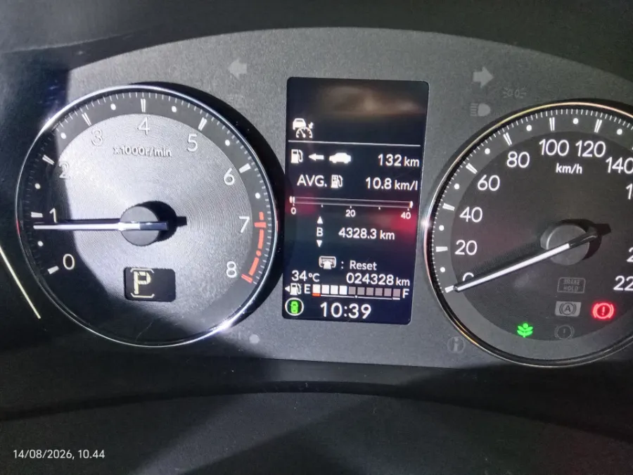 Foto Mobil Bekas Odometer Honda HR-V 1.5 SE tahun 2024