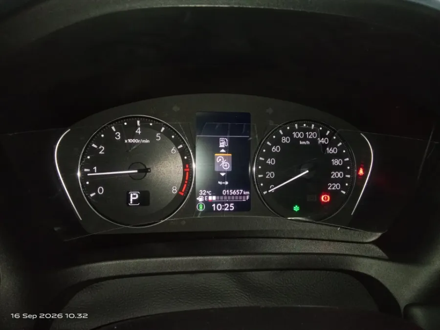 Foto Mobil Bekas Odometer Honda HR-V 1.5 SE tahun 2024