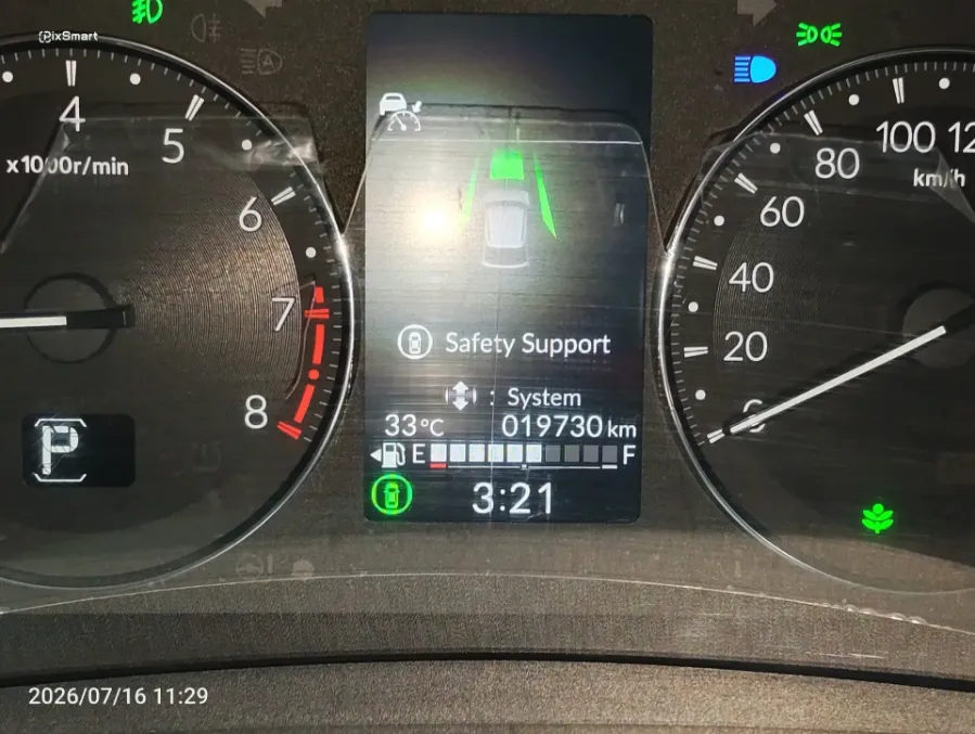 Foto Mobil Bekas Odometer Honda HR-V 1.5 SE tahun 2025
