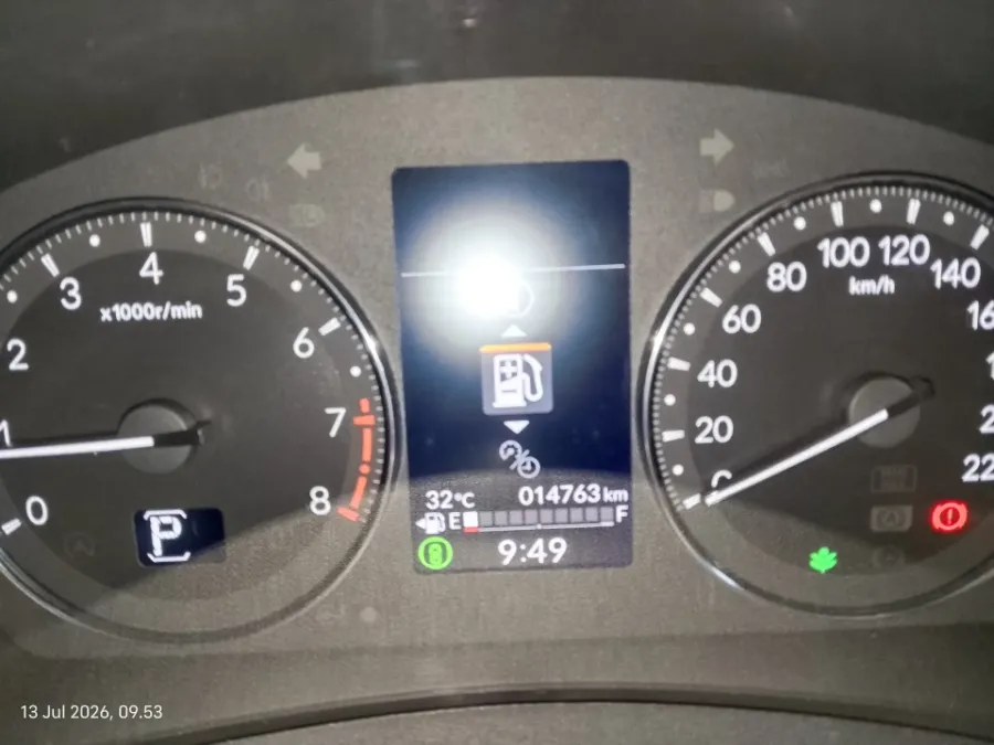 Foto Mobil Bekas Odometer Honda HR-V 1.5 SE tahun 2025