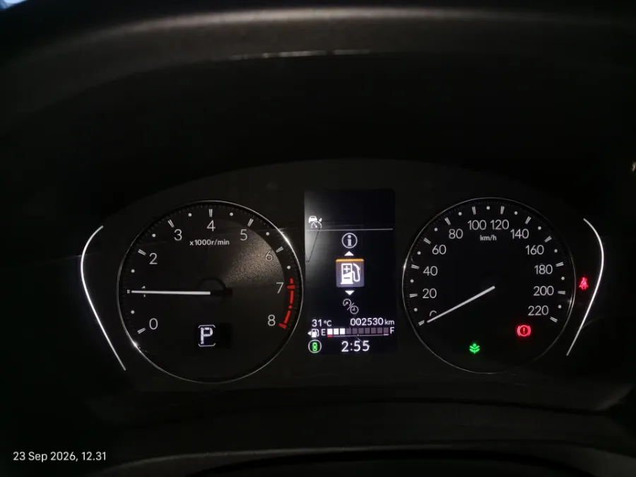 Foto Mobil Bekas Odometer Honda HR-V 1.5 SE tahun 2025