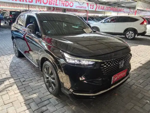 2022 Honda HR-V 1.5 Turbo RS - Foto 1 dari 6