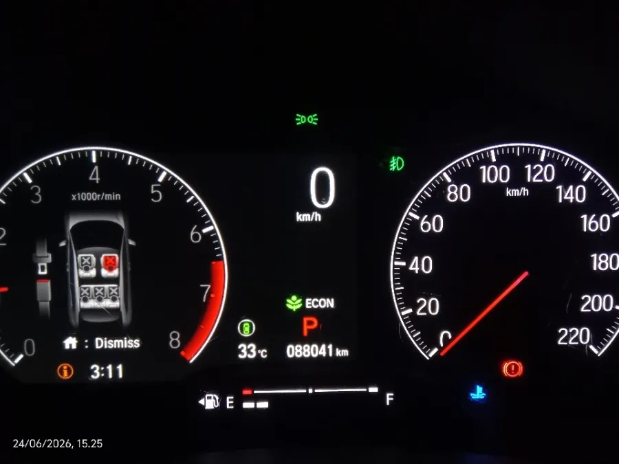 Foto Mobil Bekas Odometer Honda HR-V 1.5 Turbo RS tahun 2022