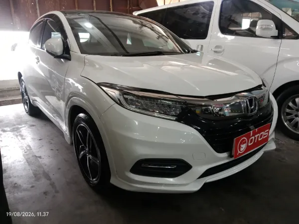 2020 Honda HR-V 1.8 RS - Foto 1 dari 6