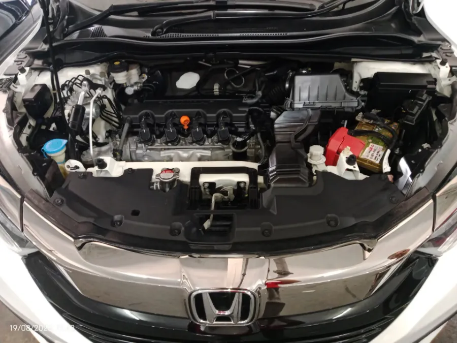 Foto Mobil Bekas Mesin Honda HR-V 1.8 RS tahun 2020