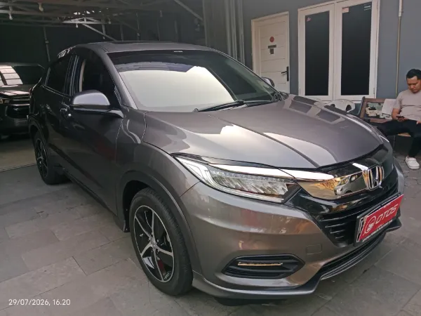 2021 Honda HR-V 1.8 RS - Foto 1 dari 6