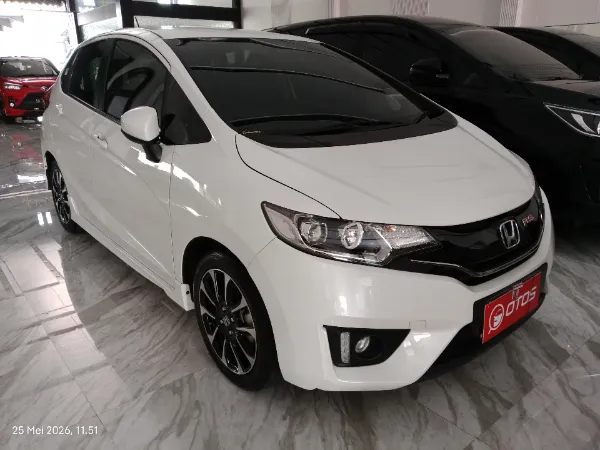 2016 Honda Jazz 1.5 RS - Foto 1 dari 6