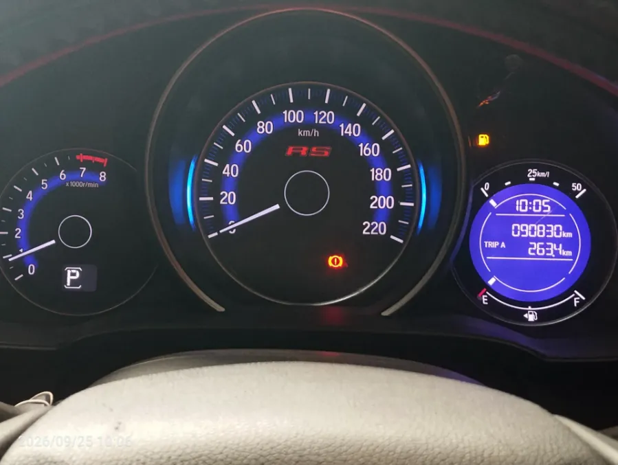 Foto Mobil Bekas Odometer Honda Jazz 1.5 RS tahun 2016