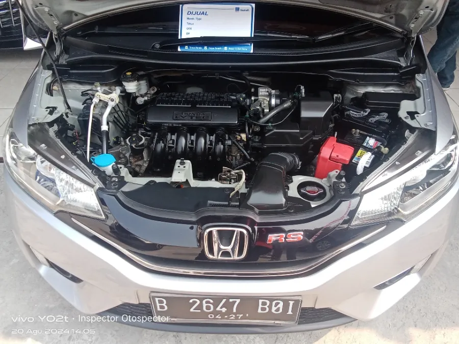 Foto Mobil Bekas Mesin Honda Jazz 1.5 RS tahun 2017