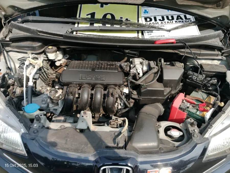 Foto Mobil Bekas Mesin Honda Jazz 1.5 RS tahun 2017