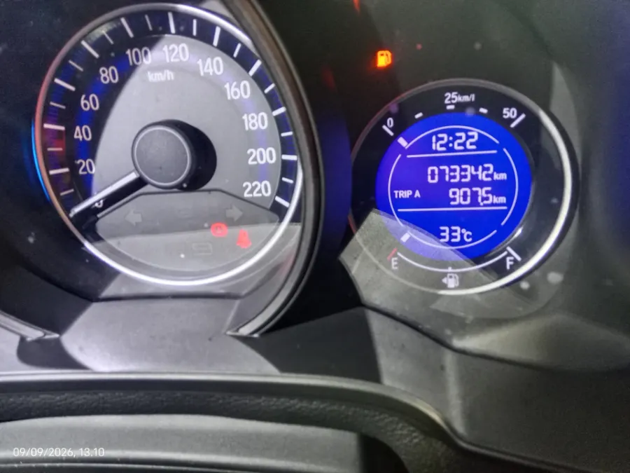 Foto Mobil Bekas Odometer Honda Jazz 1.5 RS tahun 2018