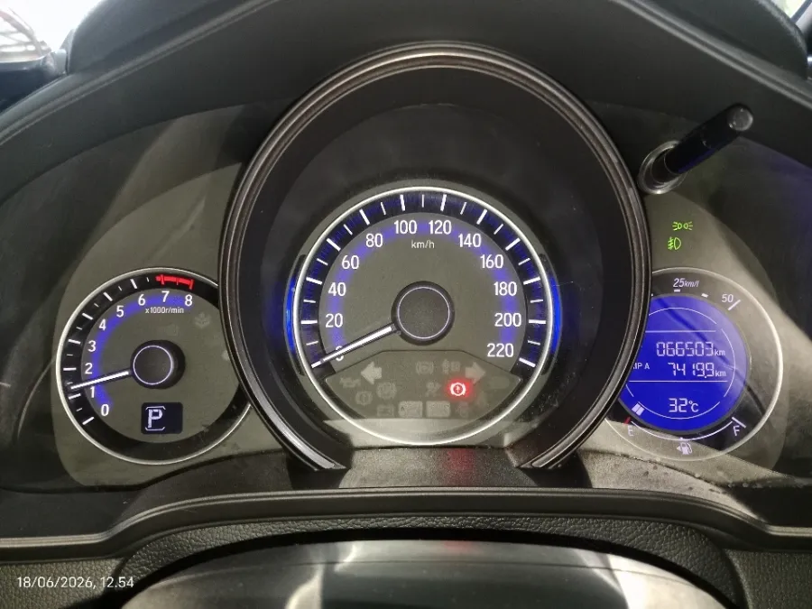 Foto Mobil Bekas Odometer Honda Jazz 1.5 RS tahun 2019