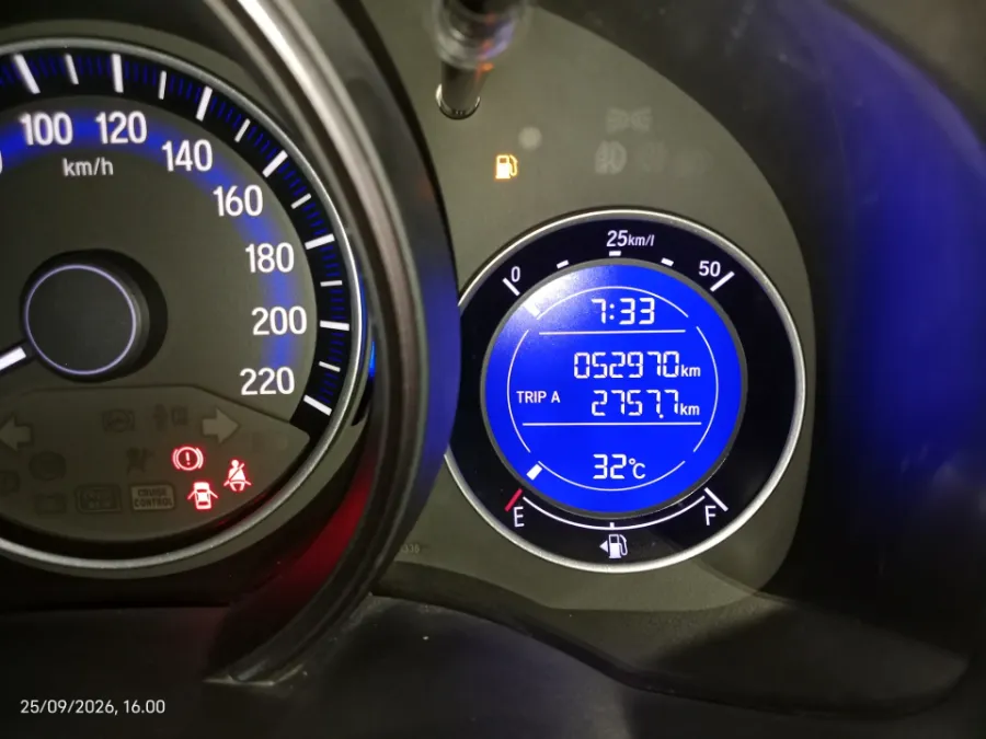 Foto Mobil Bekas Odometer Honda Jazz 1.5 RS tahun 2019