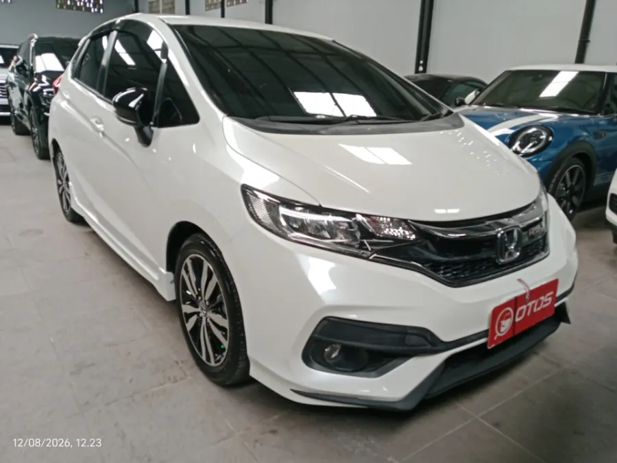 Foto Mobil Bekas Kanan Depan Honda Jazz 1.5 RS tahun 2020