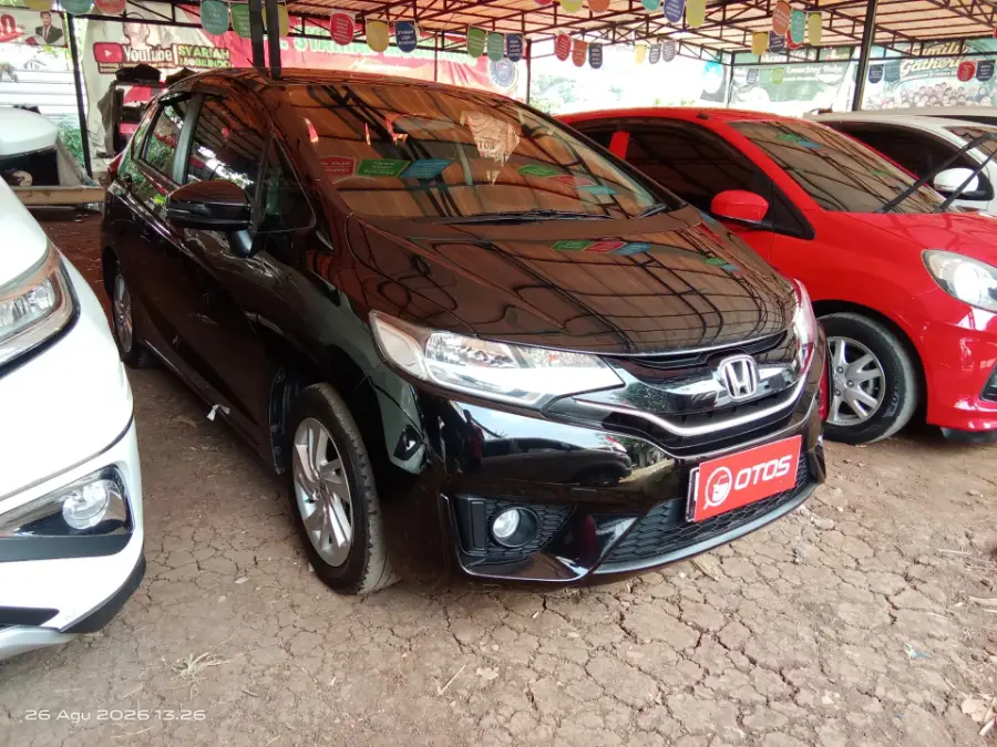 Foto Mobil Bekas Kanan Depan Honda Jazz 1.5 S tahun 2016