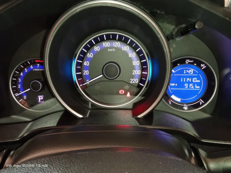 Foto Mobil Bekas Odometer Honda Jazz 1.5 S tahun 2016