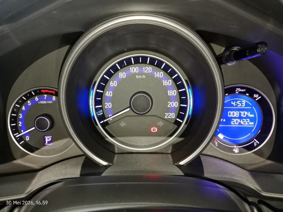 Foto Mobil Bekas Odometer Honda Jazz 1.5 S tahun 2019