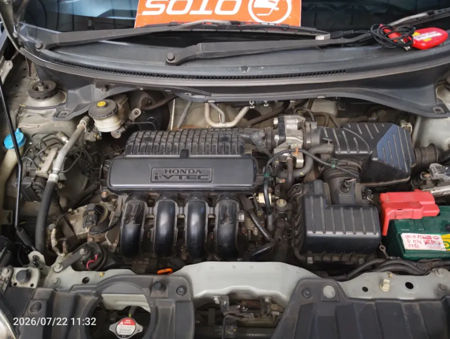 Foto Mobil Bekas Mesin Honda Mobilio 1.5 E tahun 2017