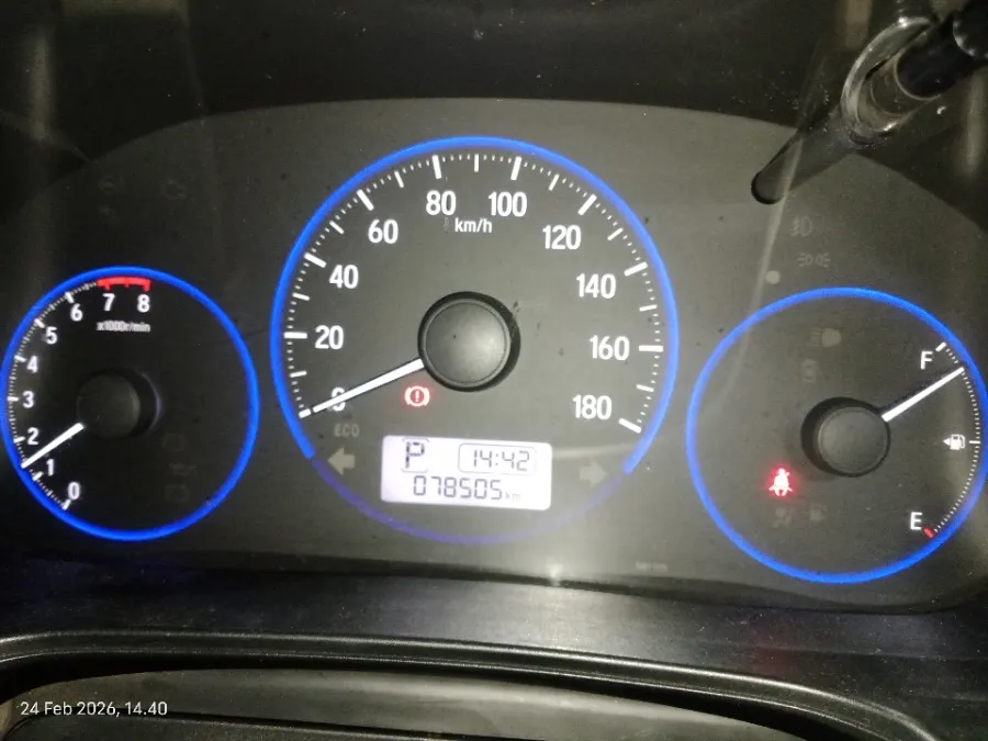Foto Mobil Bekas Odometer Honda Mobilio 1.5 E tahun 2018