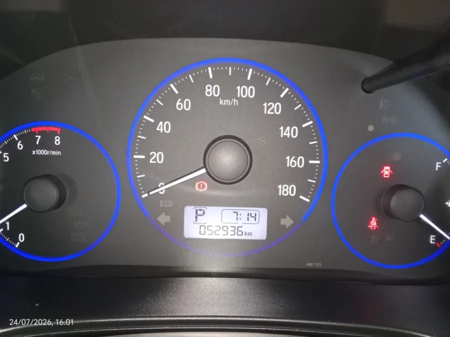 Foto Mobil Bekas Odometer Honda Mobilio 1.5 E tahun 2019