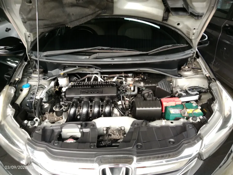 Foto Mobil Bekas Mesin Honda Mobilio 1.5 E tahun 2020