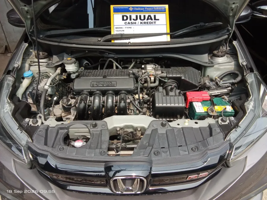 Foto Mobil Bekas Mesin Honda Mobilio 1.5 RS tahun 2019