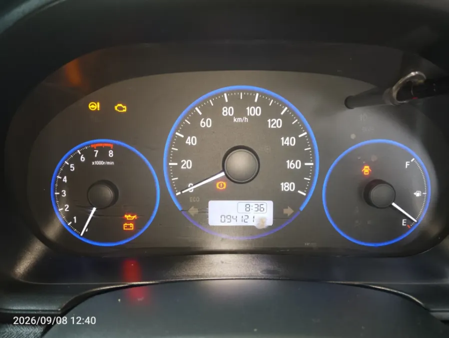 Foto Mobil Bekas Odometer Honda Mobilio 1.5 S tahun 2017