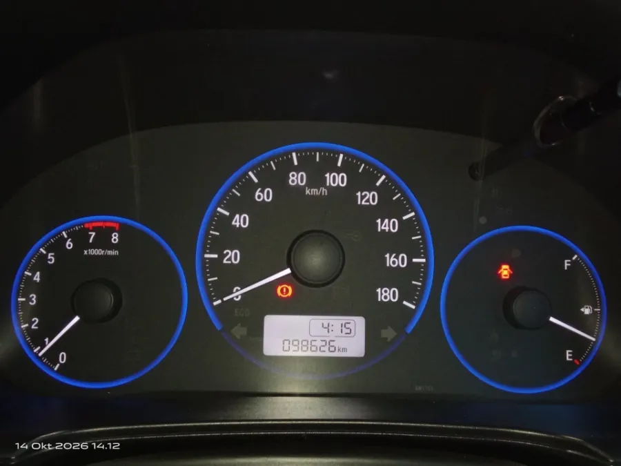 Foto Mobil Bekas Odometer Honda Mobilio 1.5 S tahun 2017