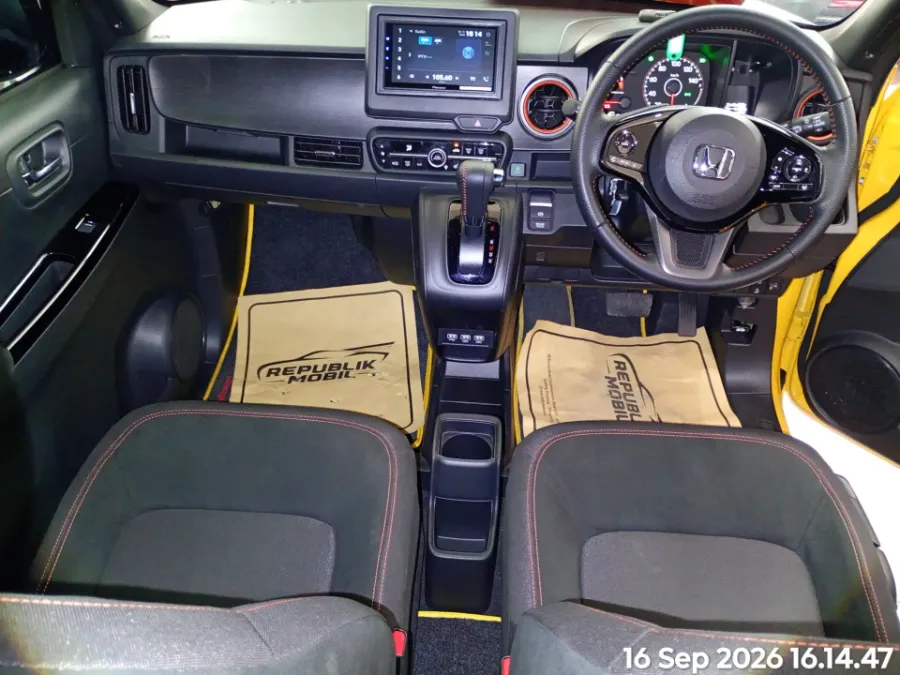 Foto Mobil Bekas Dashboard Honda N-One 0.7 NA (Naturally Aspirated) tahun 2023