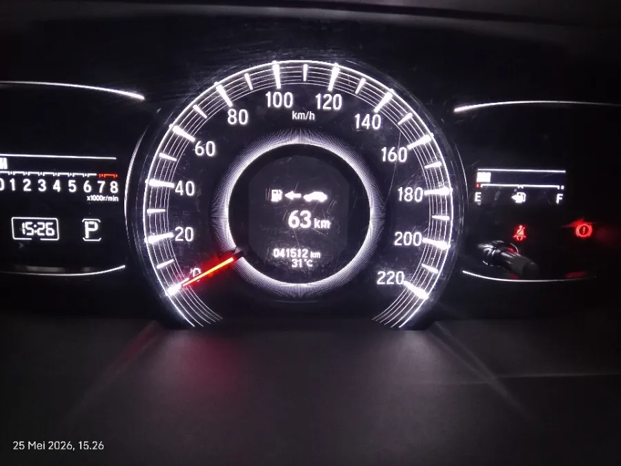 Foto Mobil Bekas Odometer Honda Odyssey 2.4 E tahun 2020