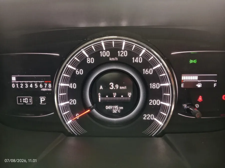 Foto Mobil Bekas Odometer Honda Odyssey 2.4 E tahun 2020